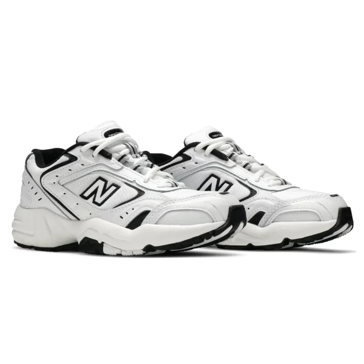 452 White & Black Sports Style Sneakers