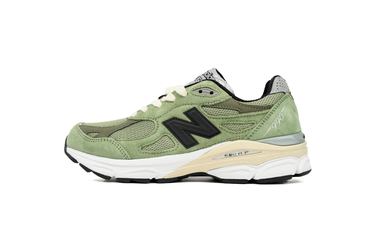 990 Grass Green Sneakers