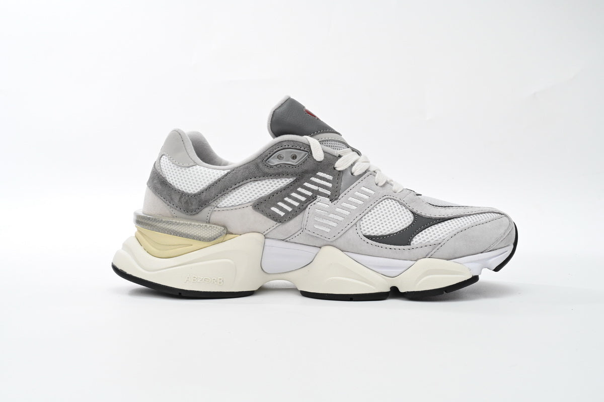 9060 Sea Rice Grey Sneakers